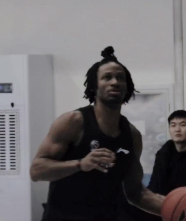 女生的尿口网站